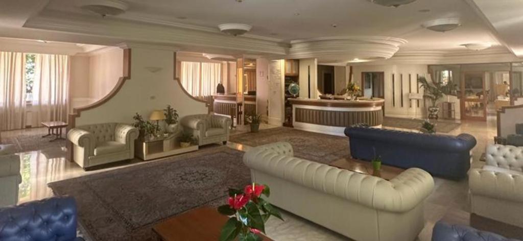 Mondial Park Hotel فيوجّي المظهر الخارجي الصورة