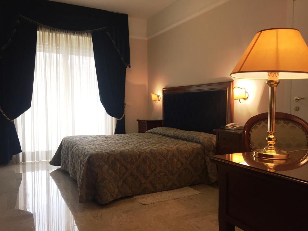 Mondial Park Hotel فيوجّي المظهر الخارجي الصورة